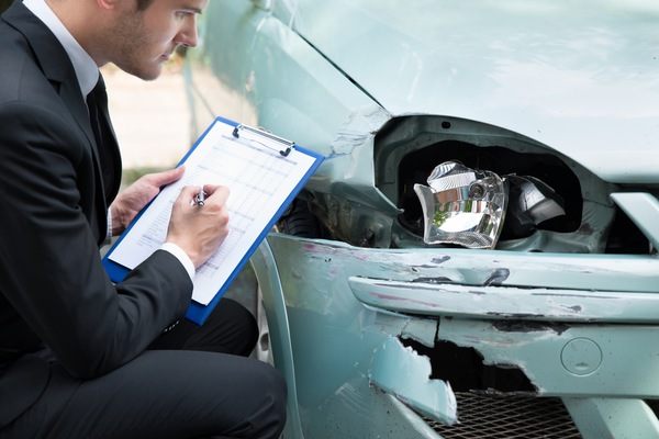 What to Do If Your Car's Been Totaled in an Accident